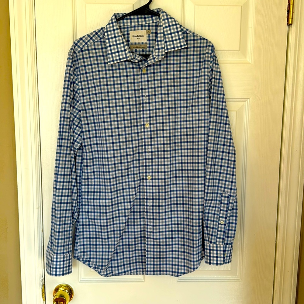 Men’s checkered blue button down. Barely worn.